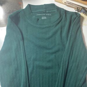 AE American eagle long sleeve cropped mock neck